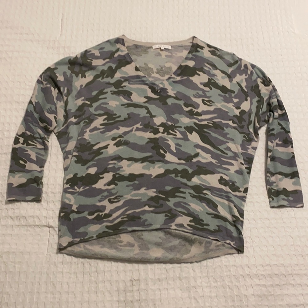 Karlie camo sweater